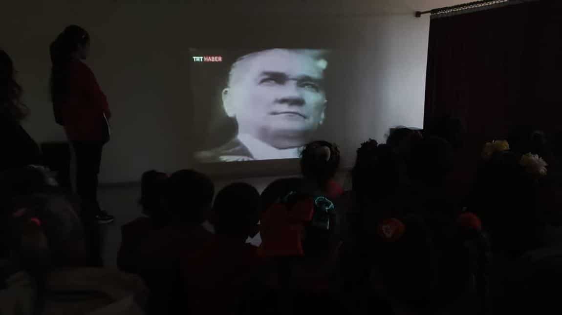 10 Kasım Atatürk'ü  Anma Töreni